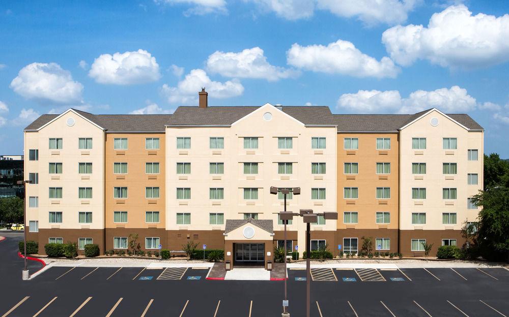 Fairfield Inn & Suites By Marriott San Antonio Airport/North Star Mall Eksteriør billede