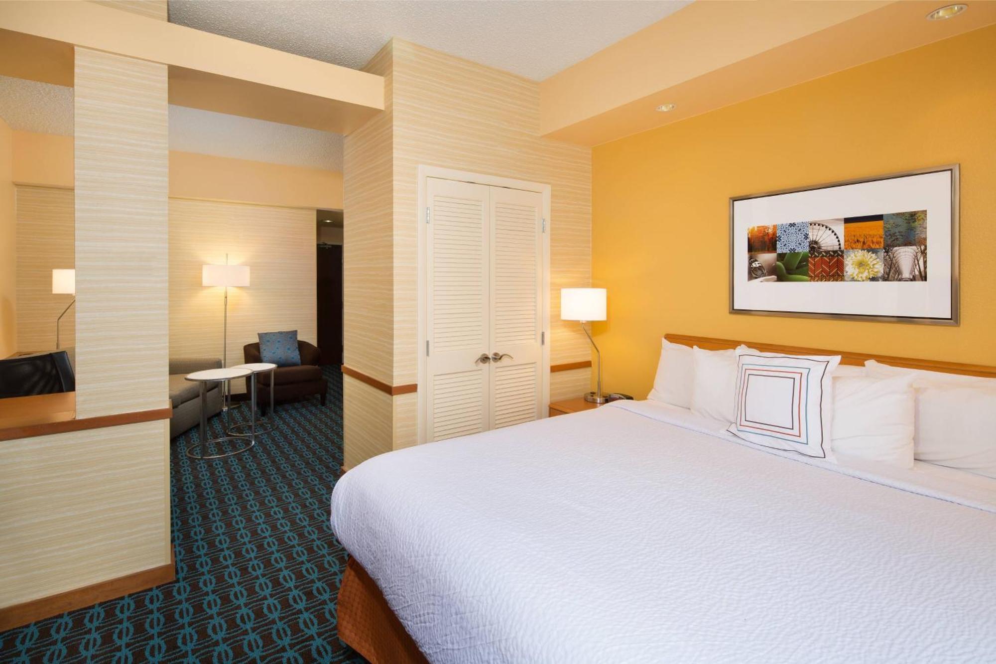 Fairfield Inn & Suites By Marriott San Antonio Airport/North Star Mall Eksteriør billede