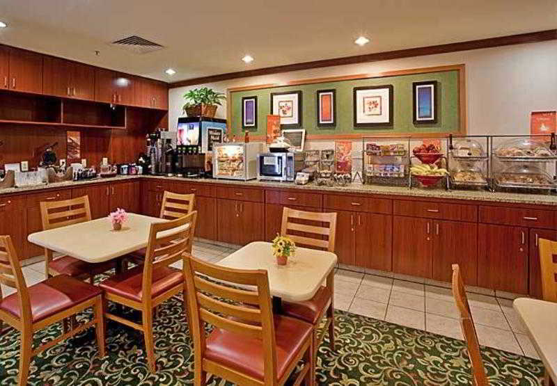 Fairfield Inn & Suites By Marriott San Antonio Airport/North Star Mall Eksteriør billede